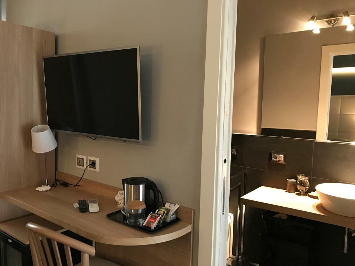 Viale San Martino Bed & Breakfast Messina Bagian luar foto
